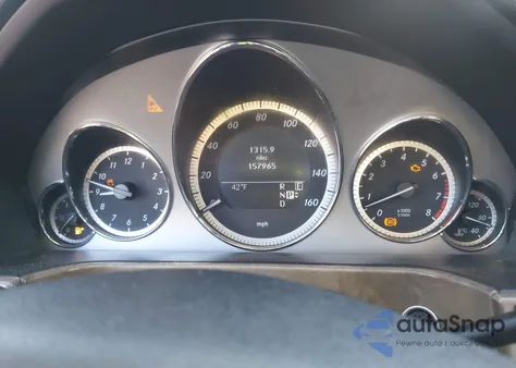 2011 Mercedes-Benz E 350 4Matic z USA, uszkodzony, nr VIN WDDHF8HB3BA365295